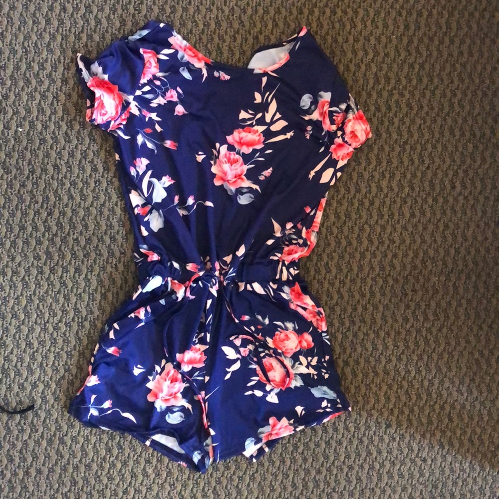 Cute romper, size: medium